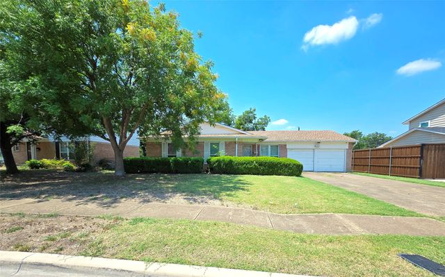 14517 Dennis Lane, Farmers Branch, TX 75234