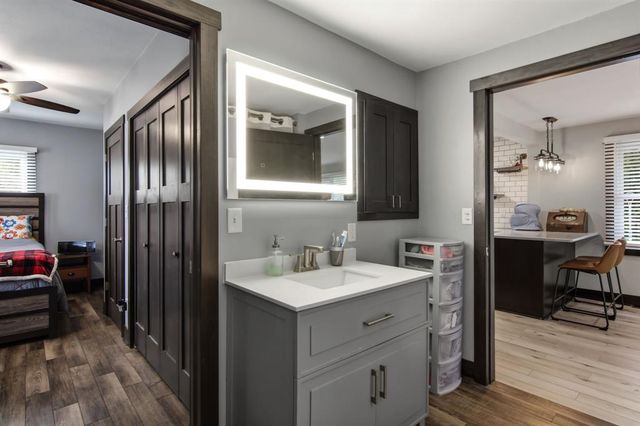 2425 7th Street, Eau Claire, WI 54703