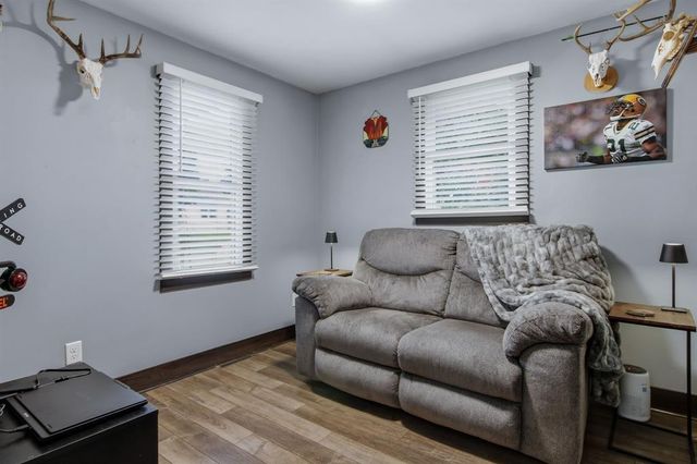 2425 7th Street, Eau Claire, WI 54703