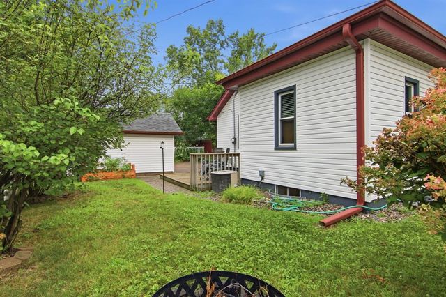 2425 7th Street, Eau Claire, WI 54703