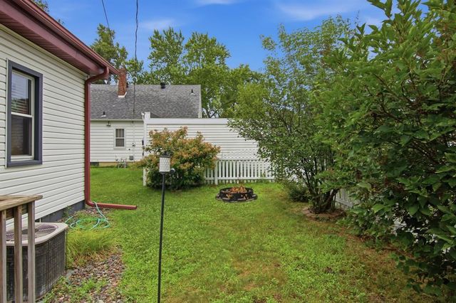 2425 7th Street, Eau Claire, WI 54703