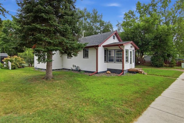 2425 7th Street, Eau Claire, WI 54703