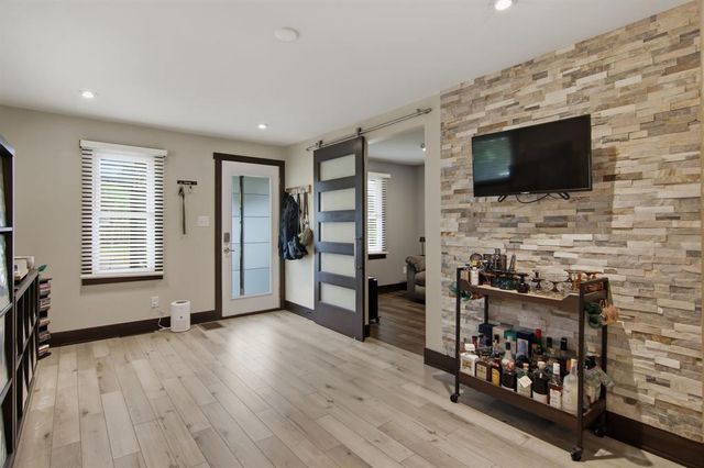 2425 7th Street, Eau Claire, WI 54703