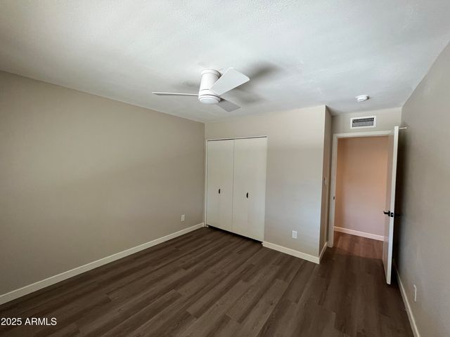 10801 N 43rd Drive, Glendale, AZ 85304