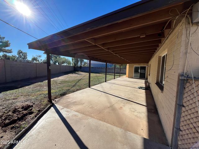 10801 N 43rd Drive, Glendale, AZ 85304