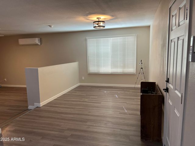 10801 N 43rd Drive, Glendale, AZ 85304