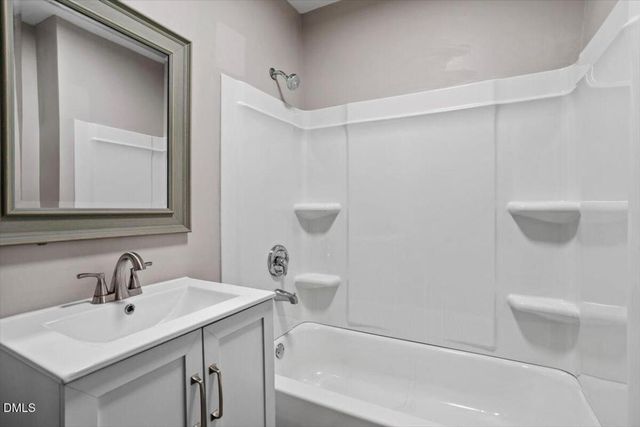 816 Peyton Street, Raleigh, NC 27610