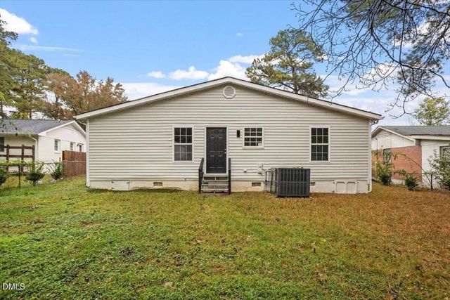 816 Peyton Street, Raleigh, NC 27610