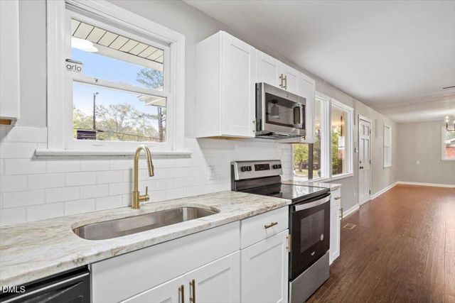 816 Peyton Street, Raleigh, NC 27610