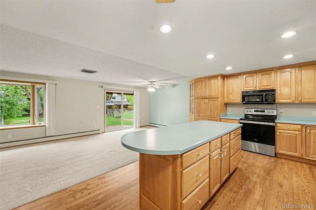 7627 Newman Street, Arvada, CO 80005