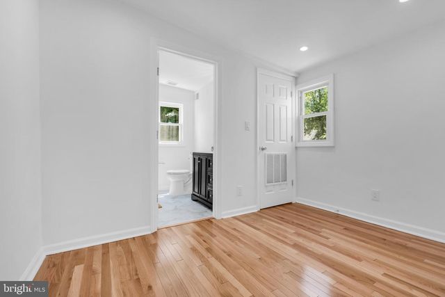 214 JONES AVE, Burlington, NJ 08016
