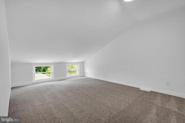 214 JONES AVE, Burlington, NJ 08016