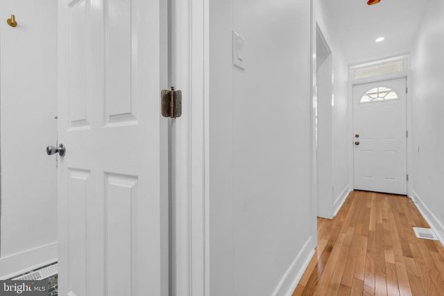 214 JONES AVE, Burlington, NJ 08016