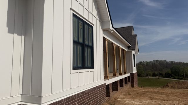 1501 Spencer Mill Rd, Burns, TN 37029