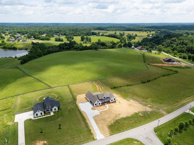 1501 Spencer Mill Rd, Burns, TN 37029