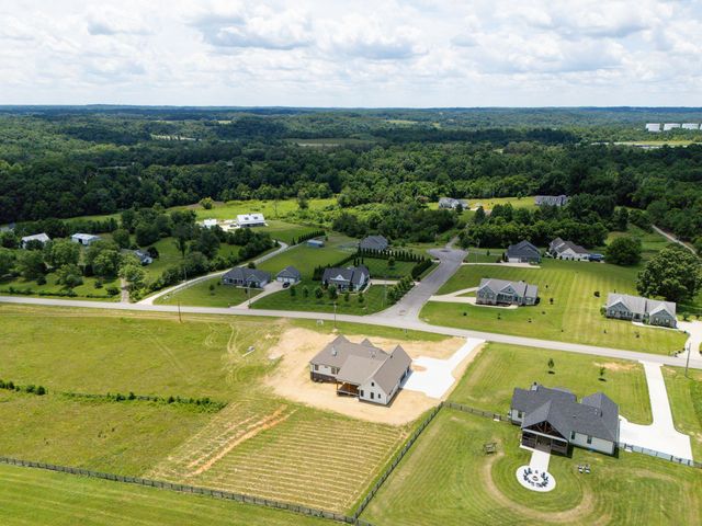 1501 Spencer Mill Rd, Burns, TN 37029
