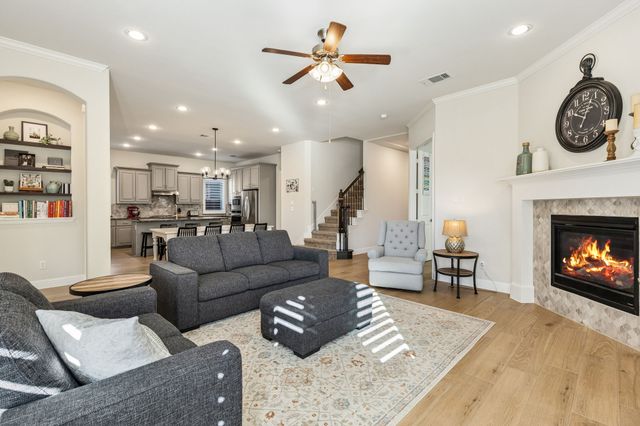 624 Ambrose Street, Fort Worth, TX 76131