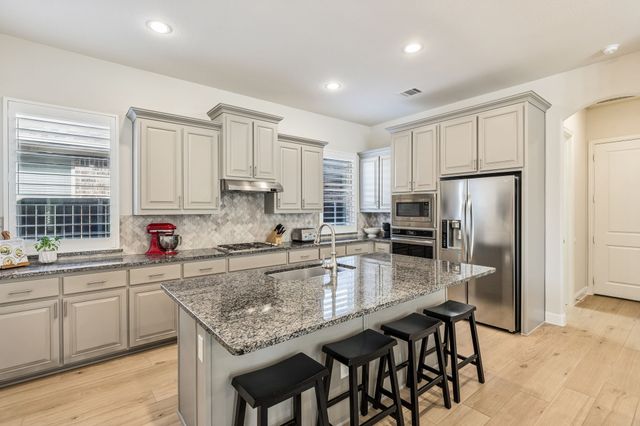 624 Ambrose Street, Fort Worth, TX 76131