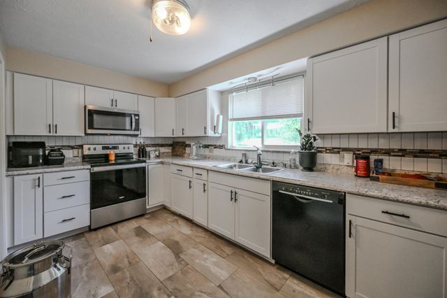 1939 Westgate Road 1939 Westgate Road, Springfield, OH 45504