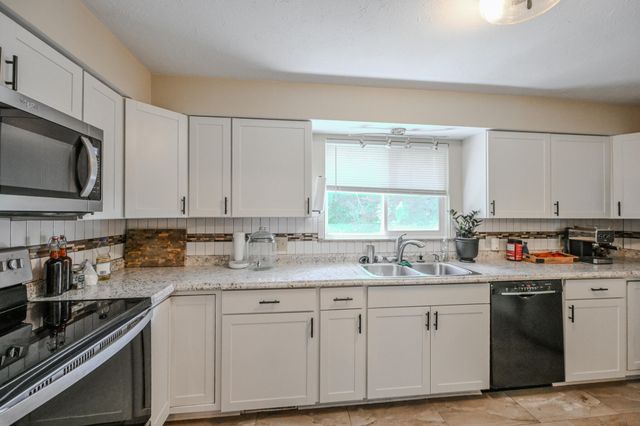1939 Westgate Road 1939 Westgate Road, Springfield, OH 45504