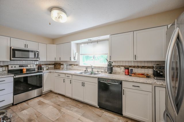 1939 Westgate Road 1939 Westgate Road, Springfield, OH 45504