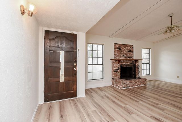 702 Tara Plantation Drive, Richmond, TX 77469