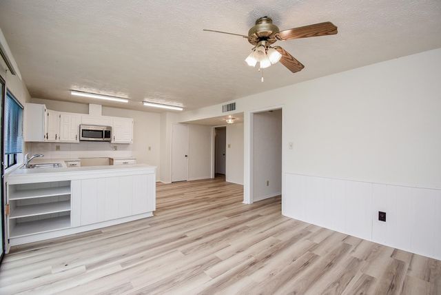 702 Tara Plantation Drive, Richmond, TX 77469