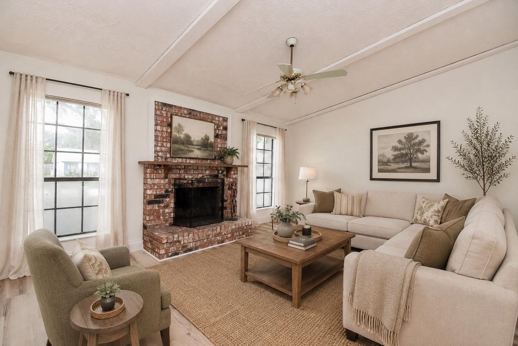 702 Tara Plantation Drive, Richmond, TX 77469