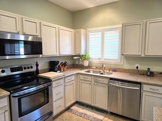 2003 Asher Loop, Summerville, SC 29485