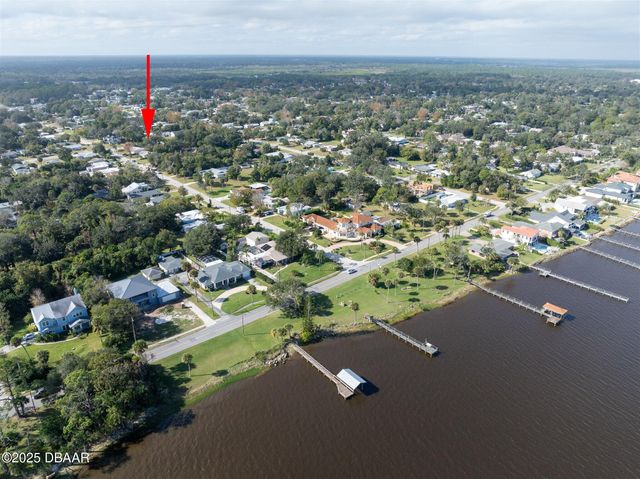 93 Rosewood Avenue, Ormond Beach, FL 32174