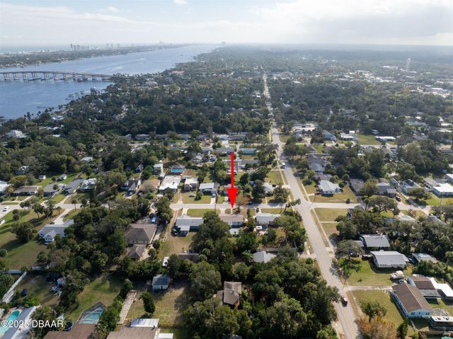 93 Rosewood Avenue, Ormond Beach, FL 32174