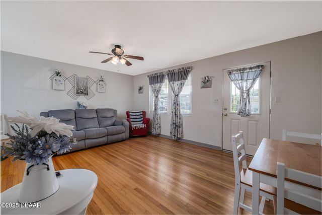 93 Rosewood Avenue, Ormond Beach, FL 32174