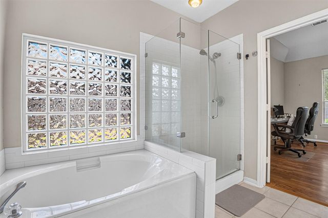 7514 Broken Oak Lane, Sugar Land, TX 77479