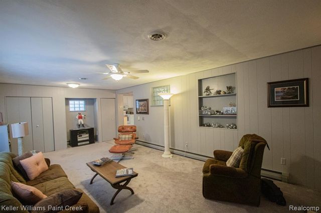 7623 Saint John Street, Utica, MI 48317