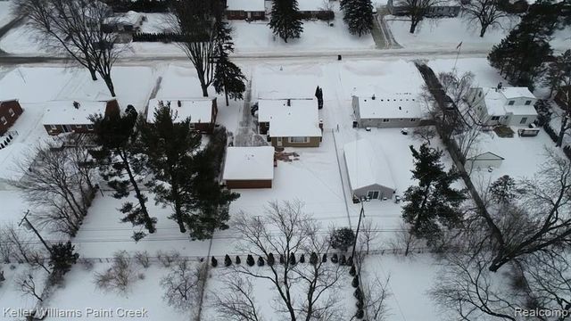 7623 Saint John Street, Utica, MI 48317