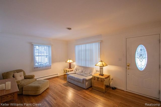 7623 Saint John Street, Utica, MI 48317