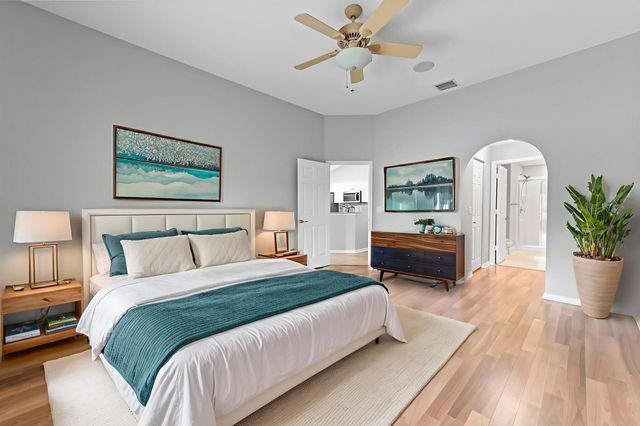 8416 Cargill Point, West Palm Beach, FL 33411