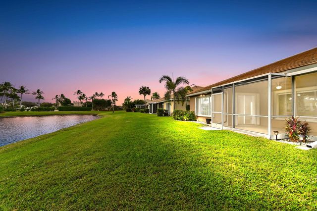 8416 Cargill Point, West Palm Beach, FL 33411