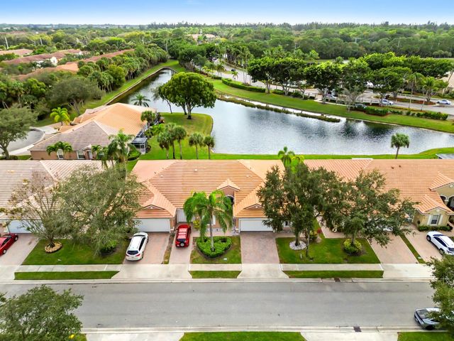 8416 Cargill Point, West Palm Beach, FL 33411