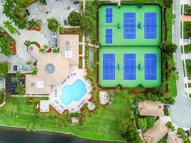 8416 Cargill Point, West Palm Beach, FL 33411