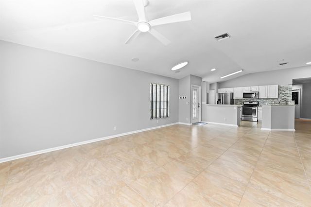 8416 Cargill Point, West Palm Beach, FL 33411