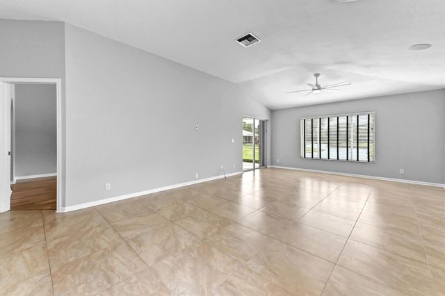 8416 Cargill Point, West Palm Beach, FL 33411