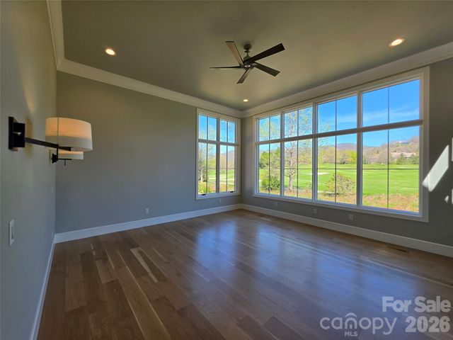 6 Walnut Valley Parkway, Arden, NC 28704