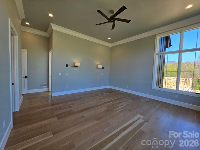 6 Walnut Valley Parkway, Arden, NC 28704