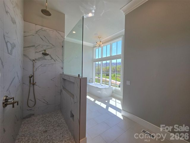 6 Walnut Valley Parkway, Arden, NC 28704