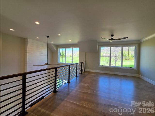 6 Walnut Valley Parkway, Arden, NC 28704