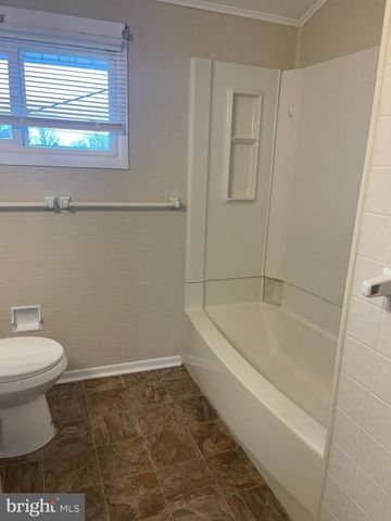 1909 ARLENE DR, Wilmington, DE 19804
