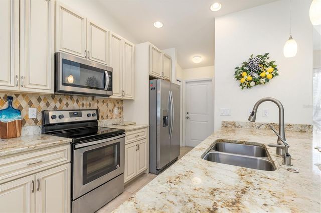 4352 ADELAIDE AVENUE, North Port, FL 34288