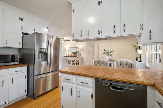 5520 Newberry Drive, Raleigh, NC 27609