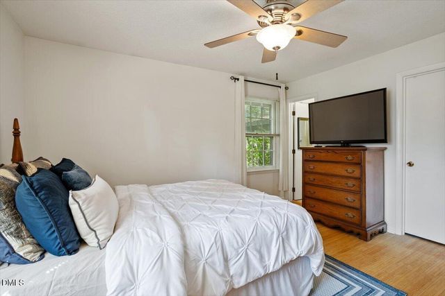 5520 Newberry Drive, Raleigh, NC 27609